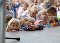 Jenas Groesste Schule Feierte 10 Jaehriges 21